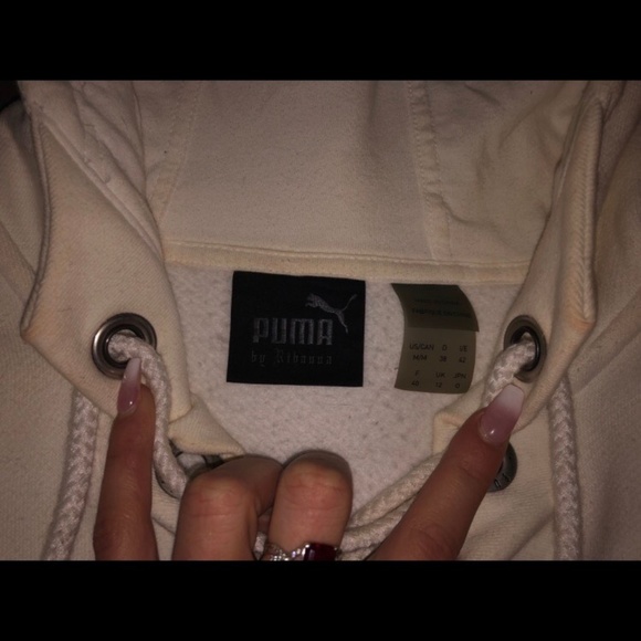 LIMITED EDITION RIHANNA FENTY - Picture 5 of 6